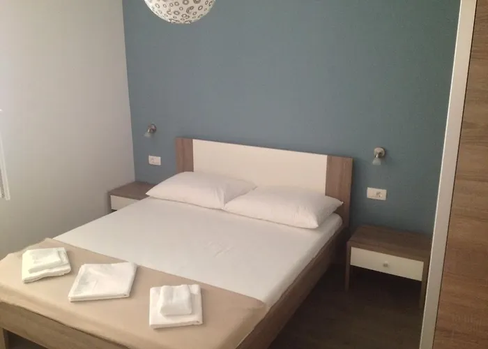 Zizula * Podstrana